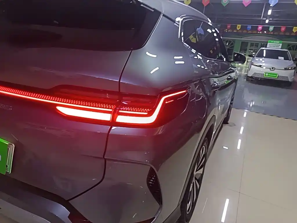 BYD PLUS New Energy — миниатюра 8
