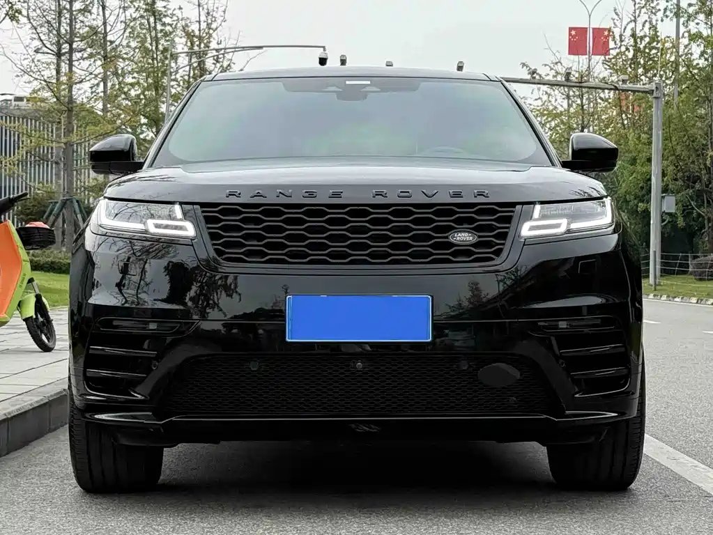 Land Rover Velar — миниатюра 2