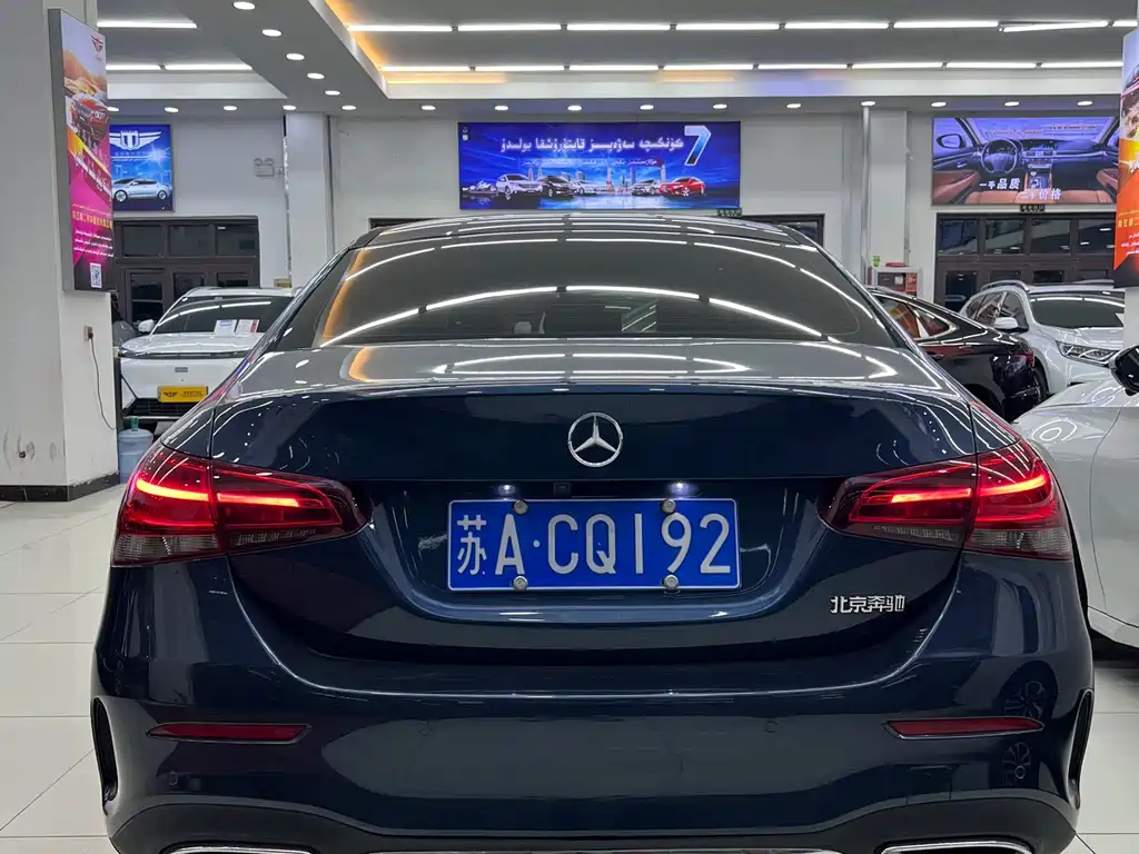 Mercedes-Benz A-Class - фото 8
