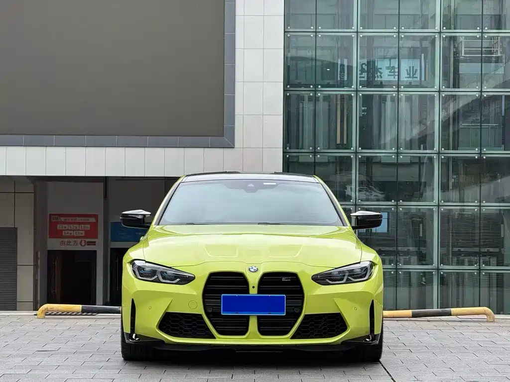 BMW M4 — миниатюра 11