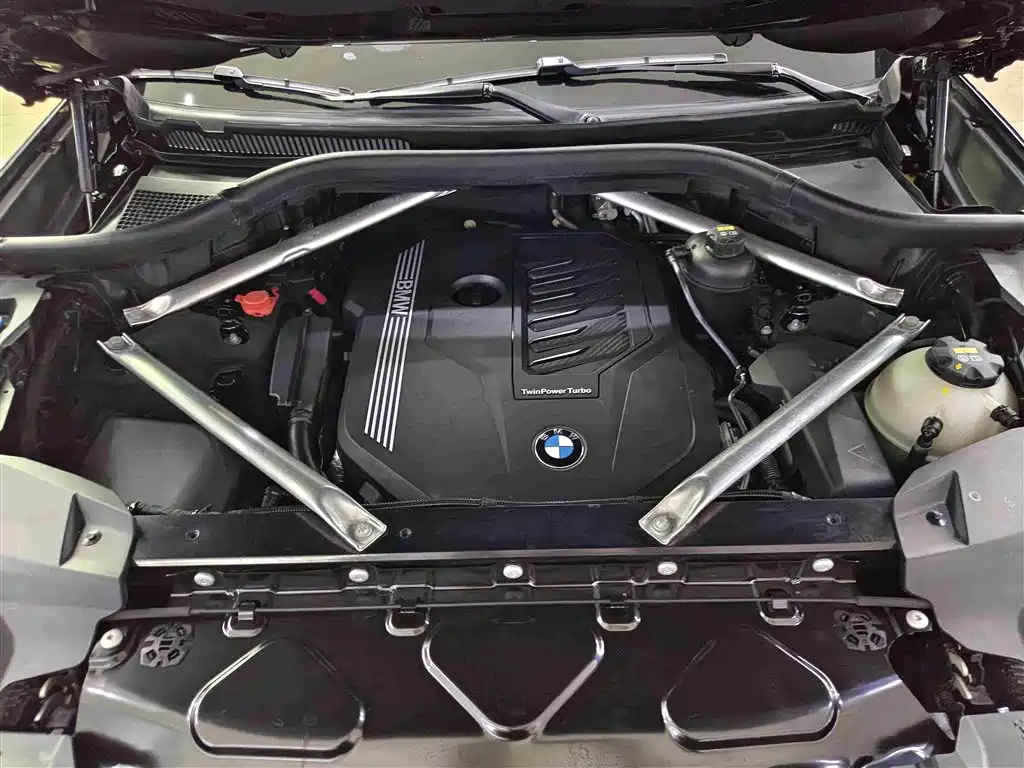 BMW X7 — миниатюра 12