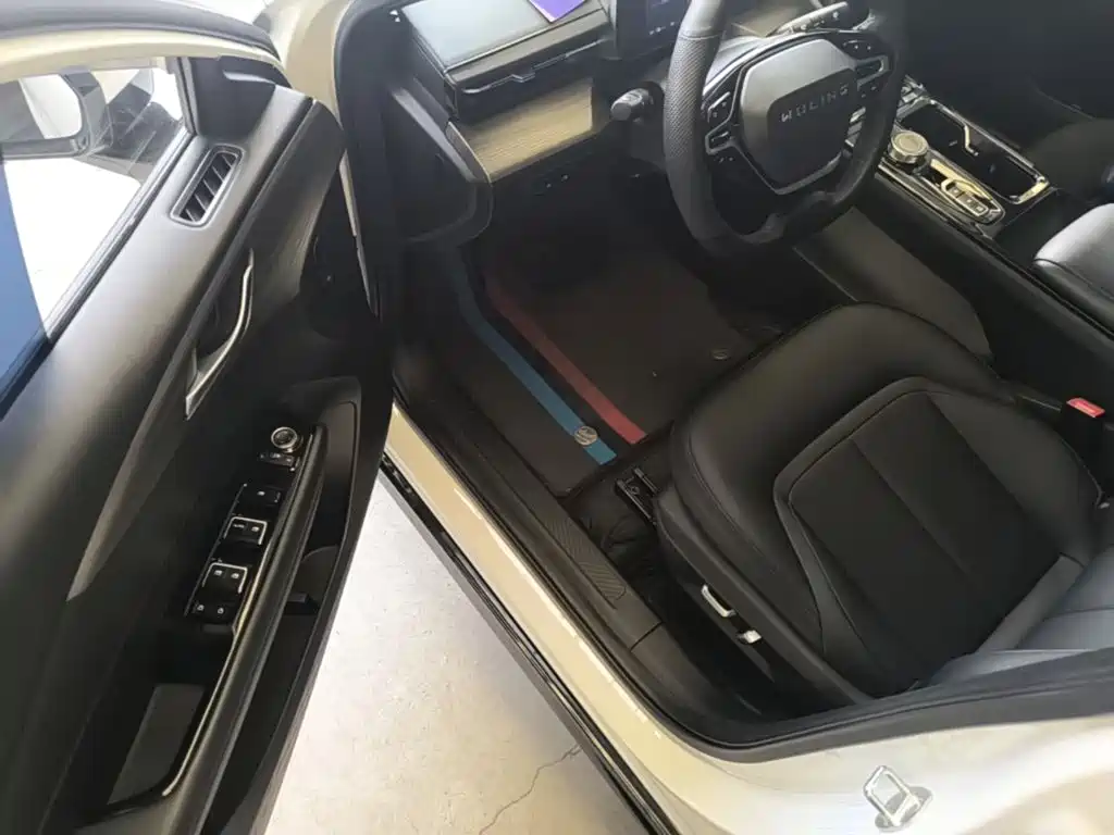 Wuling Xingguang — миниатюра 16