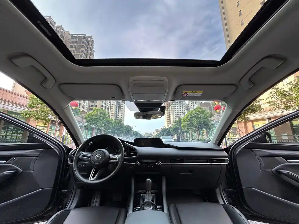 Mazda 3 Axela — миниатюра 11