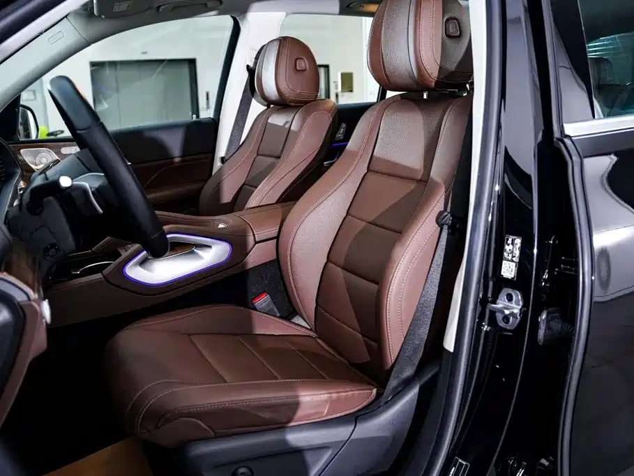 Mercedes-Benz GLE (Import) — миниатюра 18