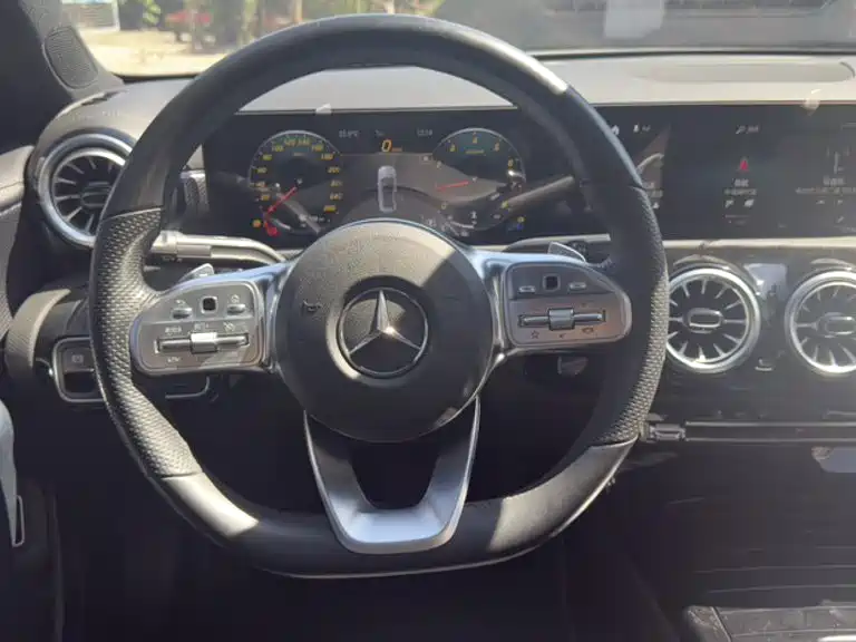 Mercedes-Benz A-Class — миниатюра 5