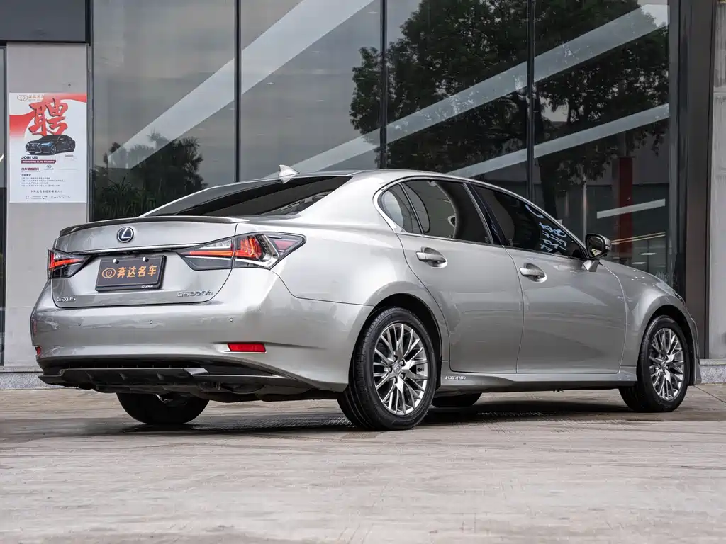 Lexus GS — миниатюра 3