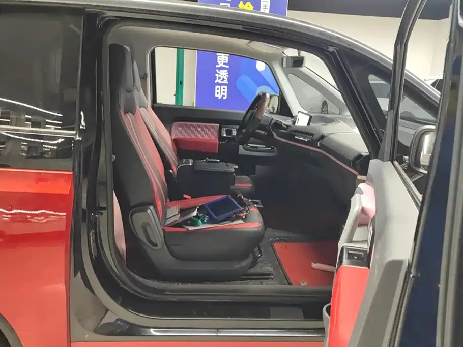 Baojun E300 — миниатюра 8