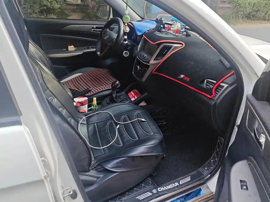 Changan CS35 — миниатюра 8