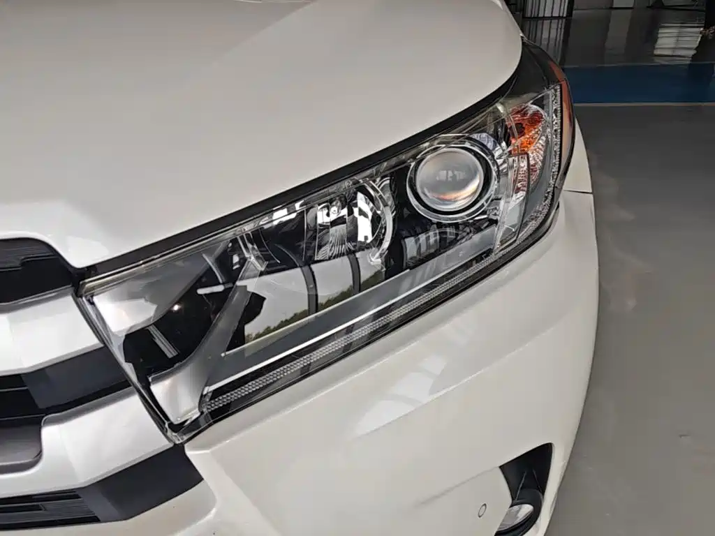 Toyota Highlander — миниатюра 24