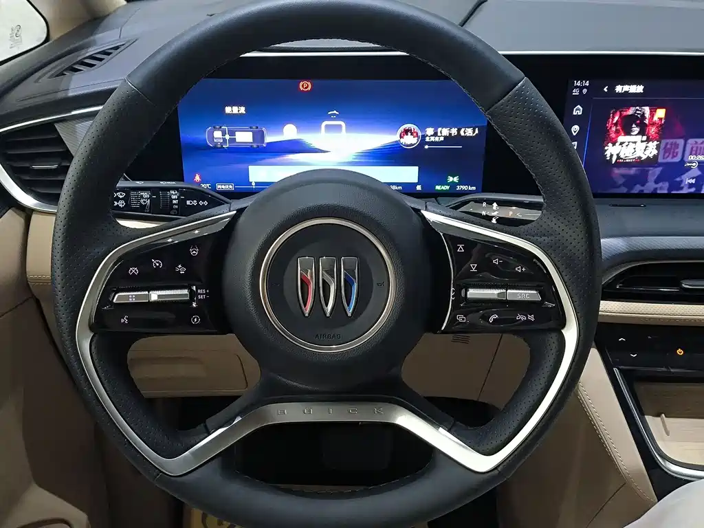 Buick GL8 Hybrid — миниатюра 5