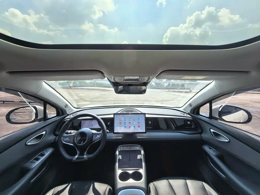 BYD Sealion 05 EV — миниатюра 22