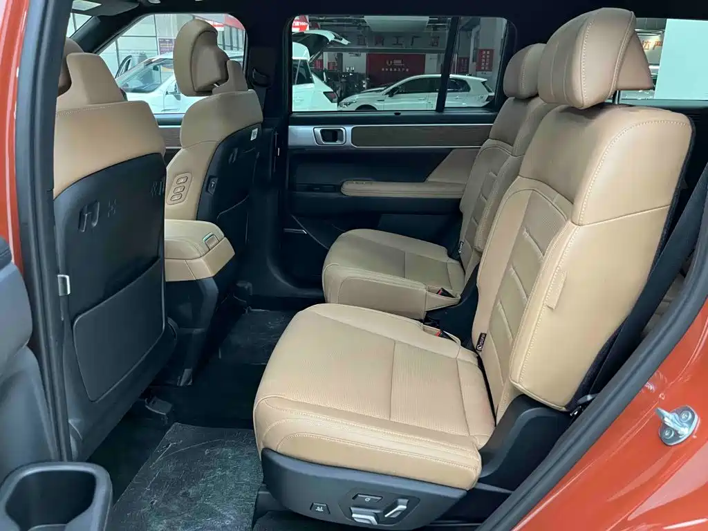 Hyundai Santa Fe — миниатюра 15