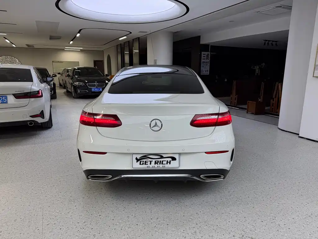 Mercedes-Benz E-Class (Import) — миниатюра 5
