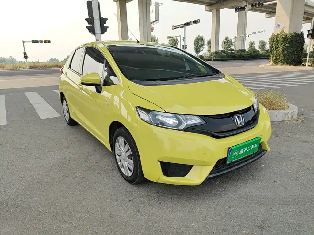 Honda Fit — миниатюра 4