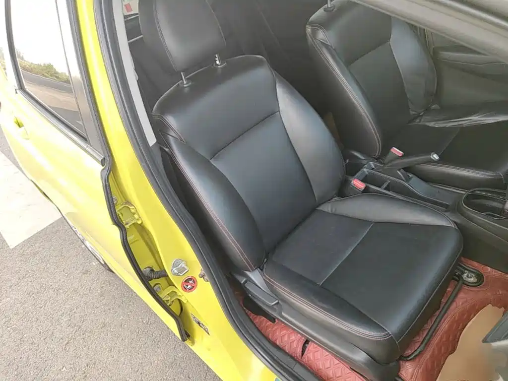 Honda Fit — миниатюра 25