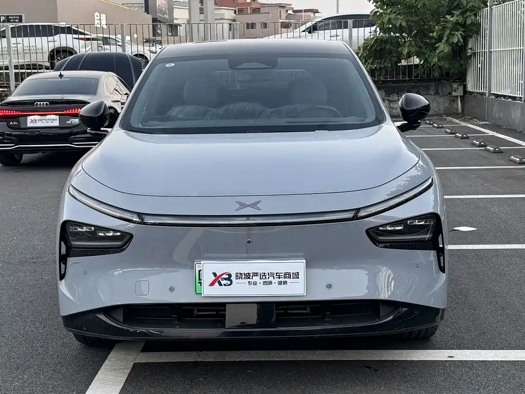 XPeng G7 — миниатюра 2