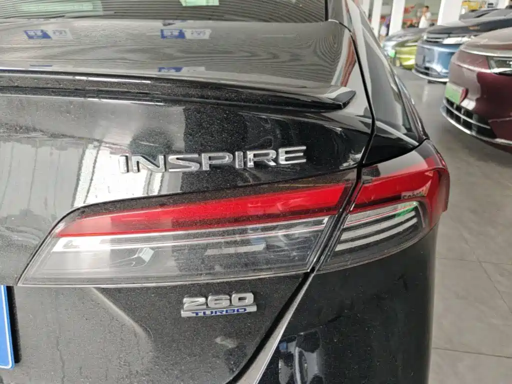 Honda Inspire — миниатюра 8