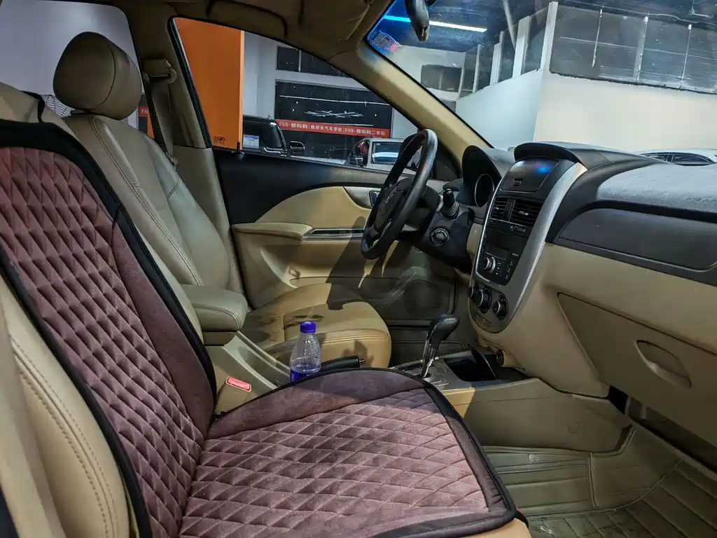 Buick Excelle — миниатюра 11