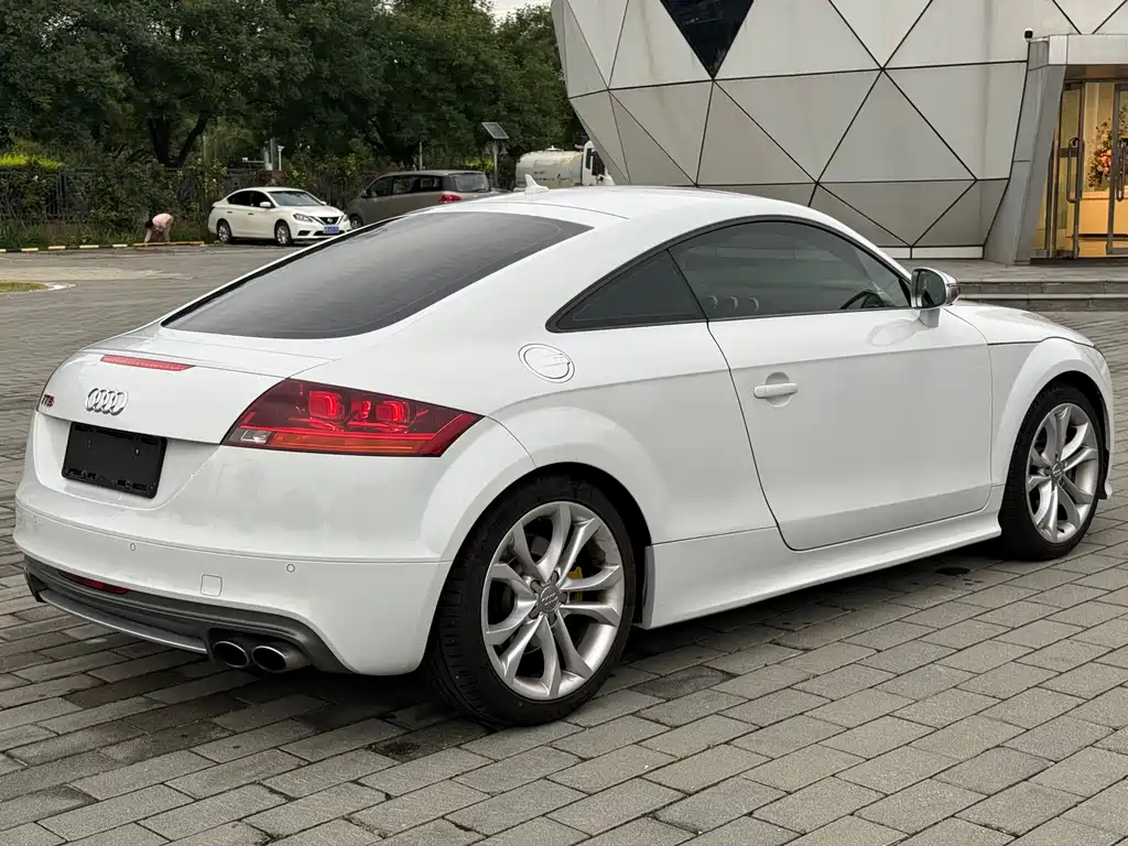 Audi TTS — миниатюра 4