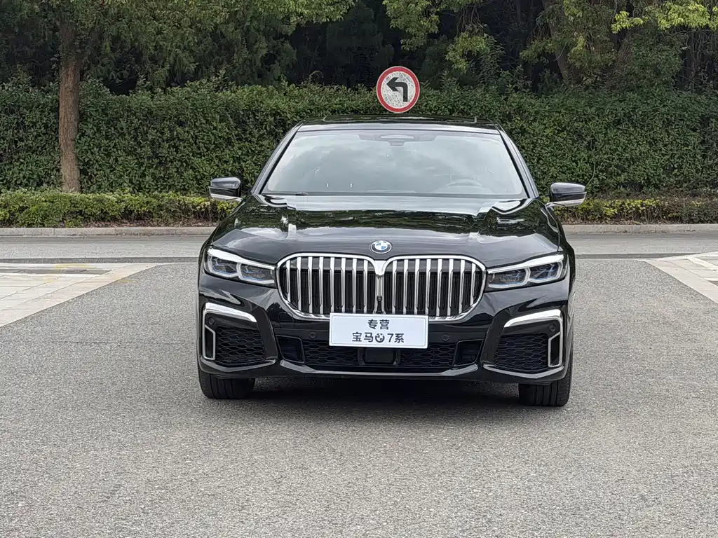 BMW 7 Series 7 2021 740Li xDrive Executive M Sport