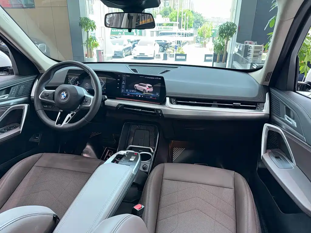 BMW X1 — миниатюра 6