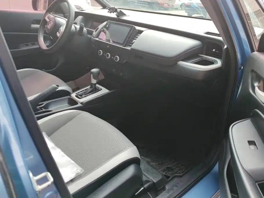 Honda Fit — миниатюра 8
