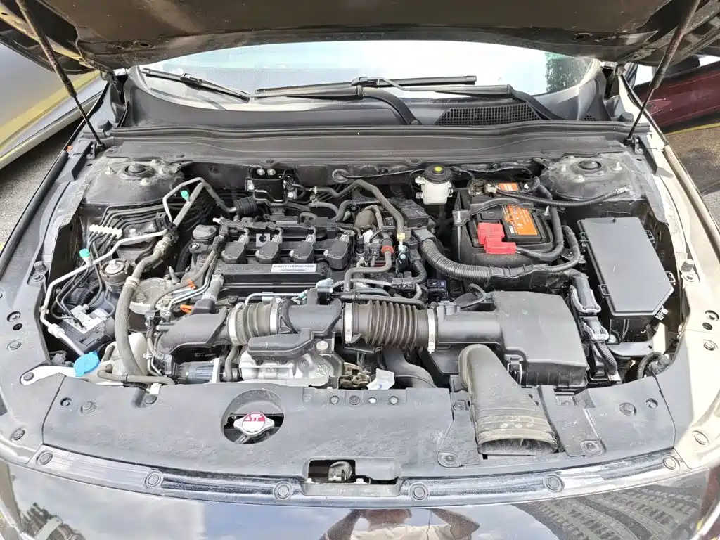 Honda Accord — миниатюра 16
