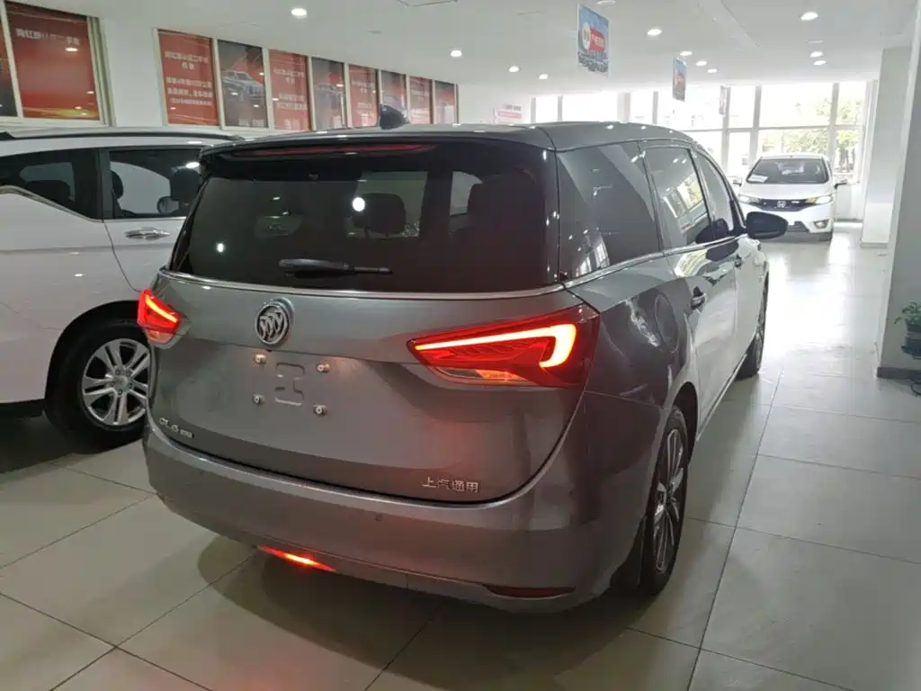 Buick GL6 — миниатюра 7