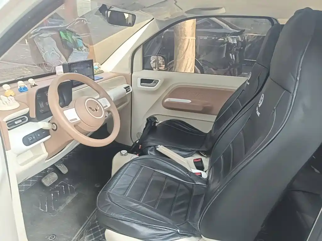 Wuling MINIEV — миниатюра 15