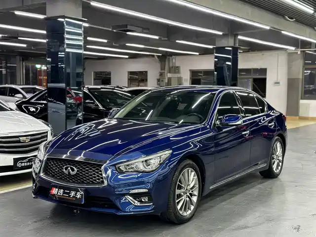 INFINITI  Q50L 2019