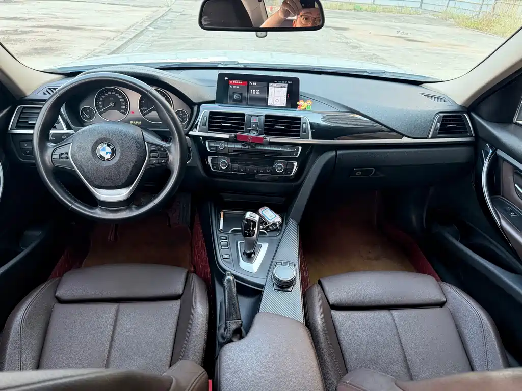 BMW 3 Series — миниатюра 6