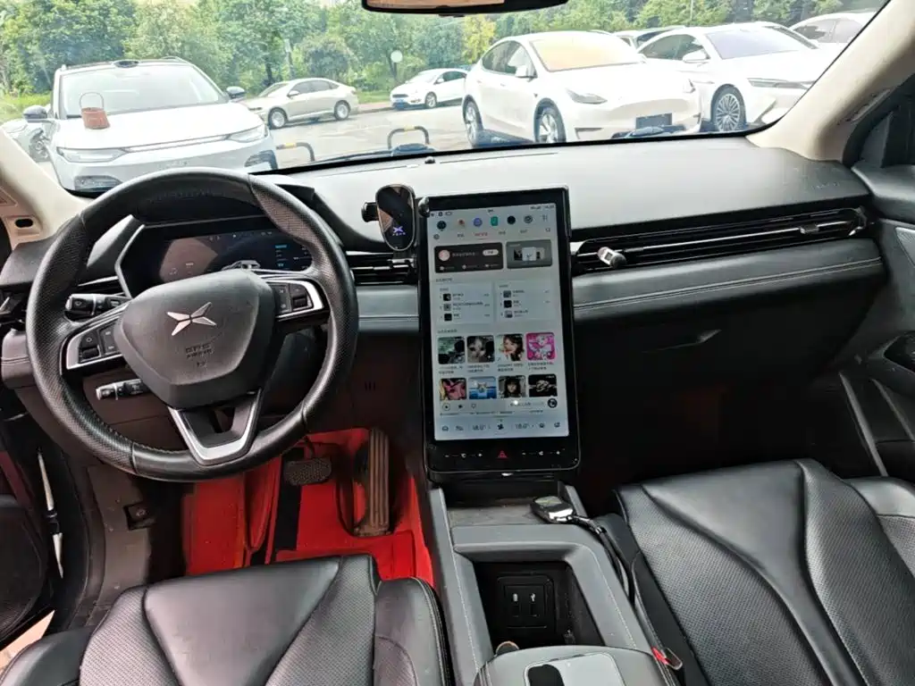 XPeng G3 — миниатюра 10