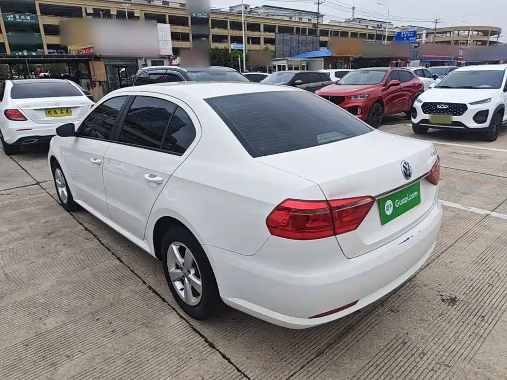 Volkswagen Lavida — миниатюра 5