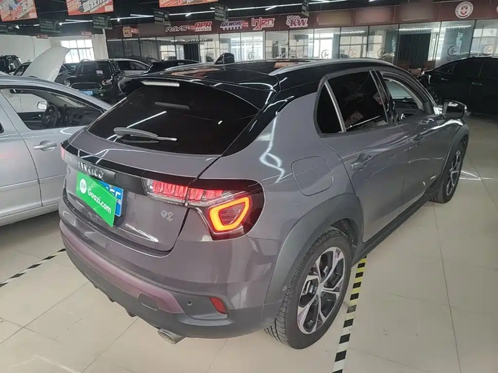 Lynk & Co 02 — миниатюра 7