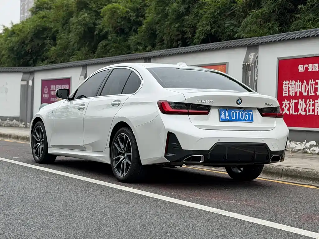 BMW 3 Series — миниатюра 6