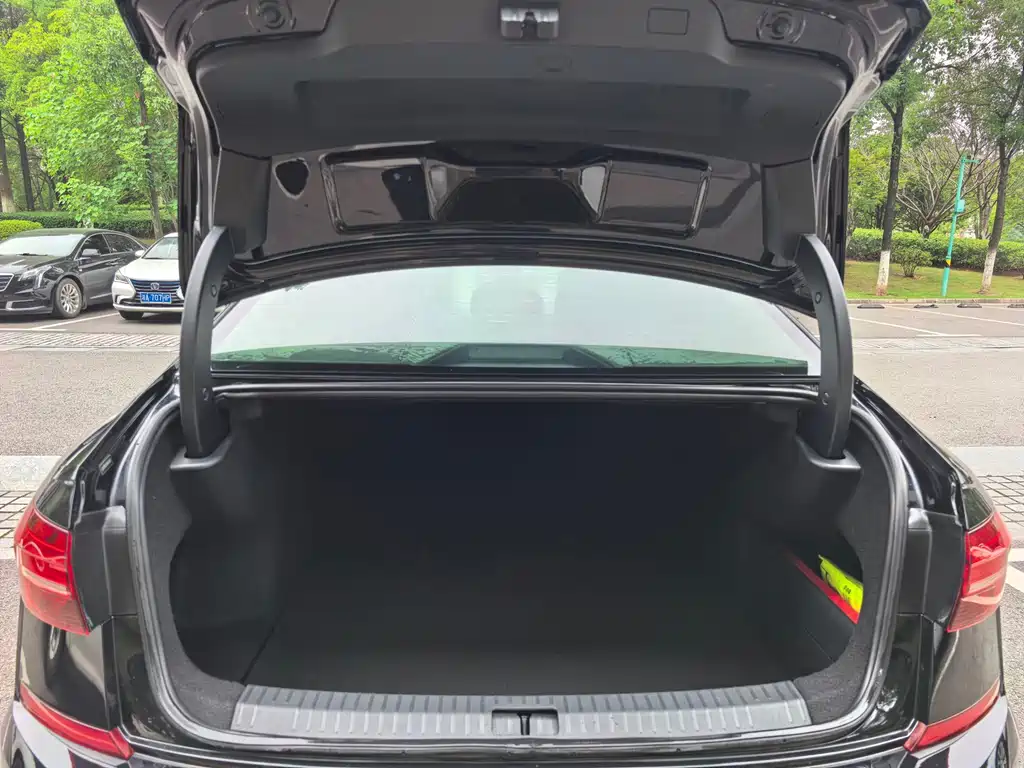 Volkswagen Passat — миниатюра 9