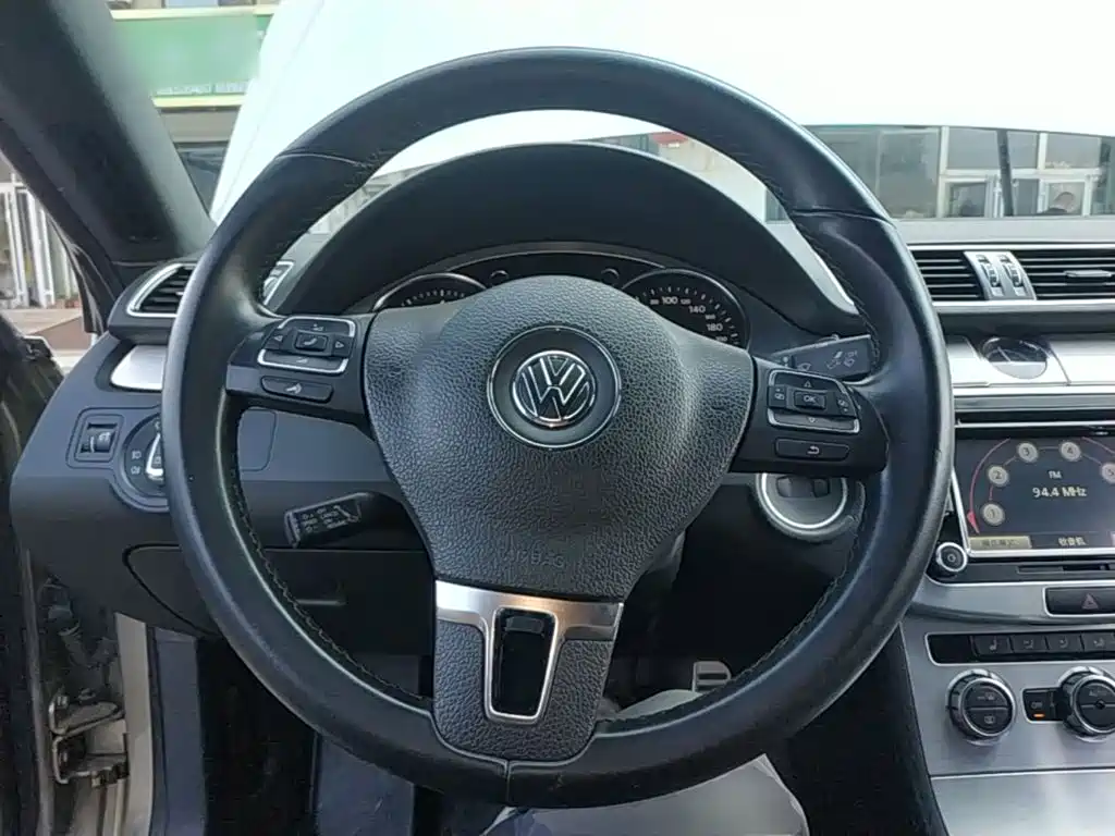 Volkswagen CC — миниатюра 11