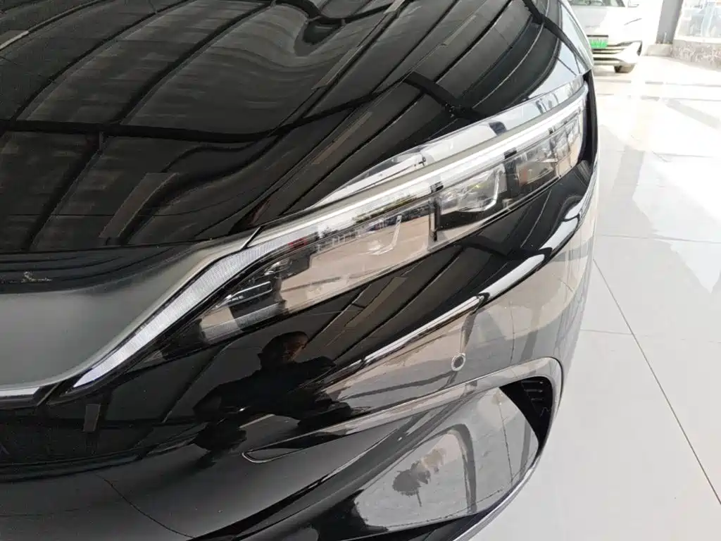 BYD Han — миниатюра 24