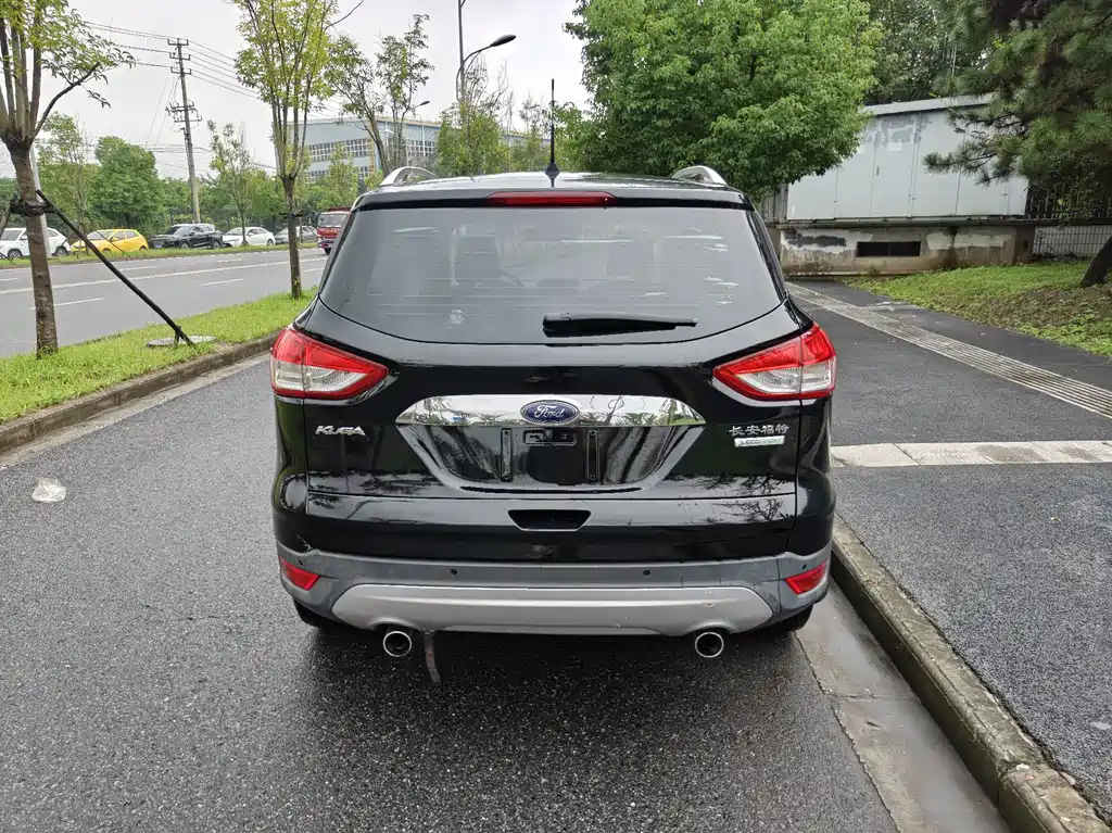 Ford Kuga — миниатюра 6