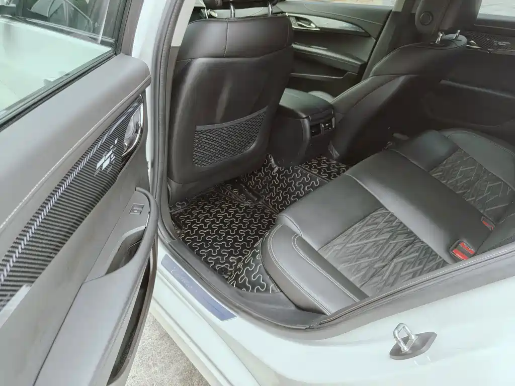 Cadillac ATS-L — миниатюра 12
