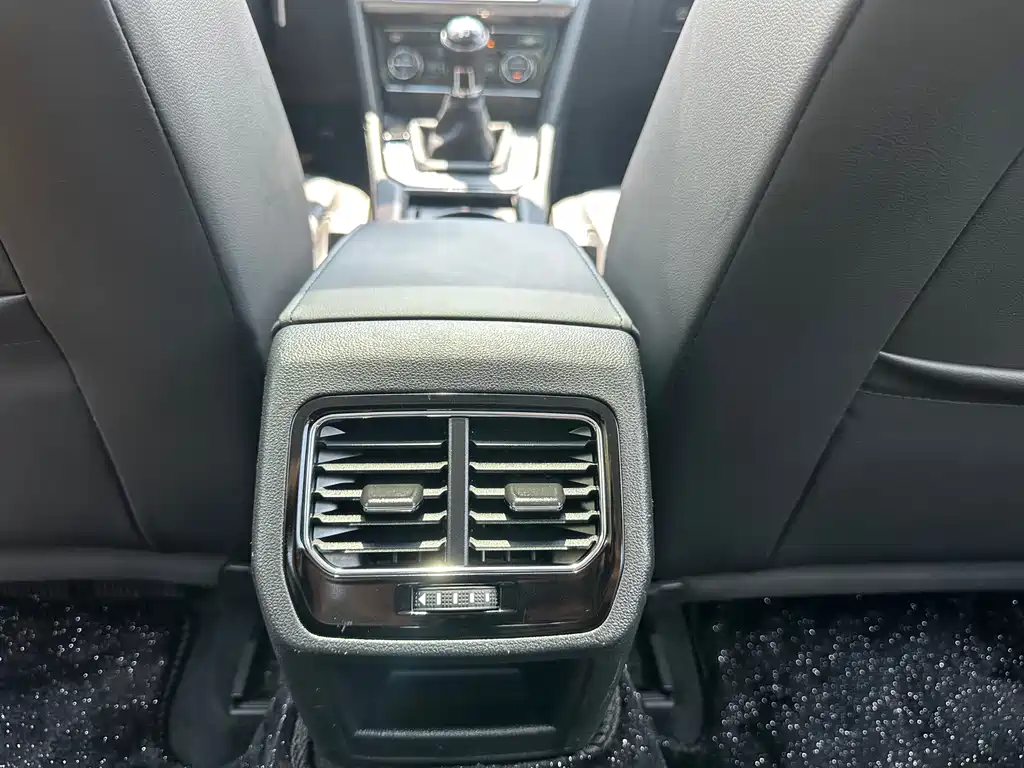 Volkswagen Lamando — миниатюра 21