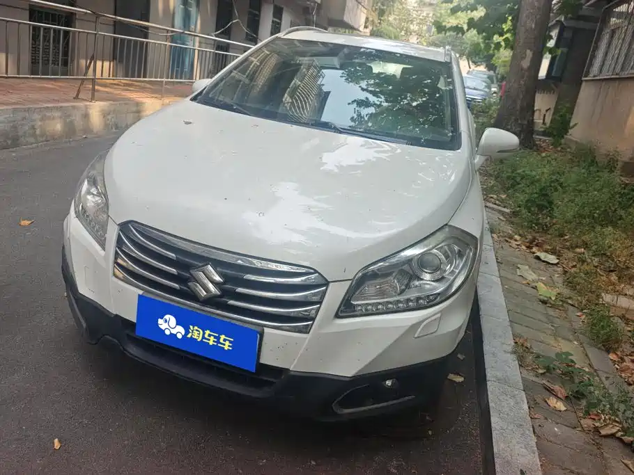Suzuki S-Cross