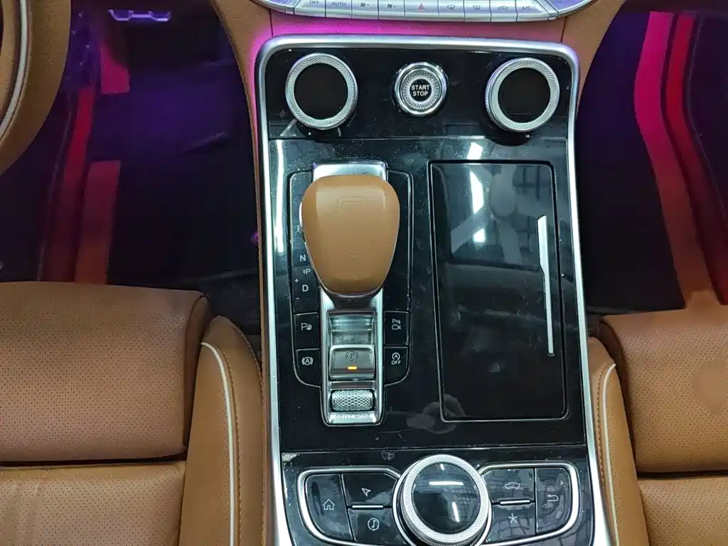 Hongqi Hongqi H9 — миниатюра 13