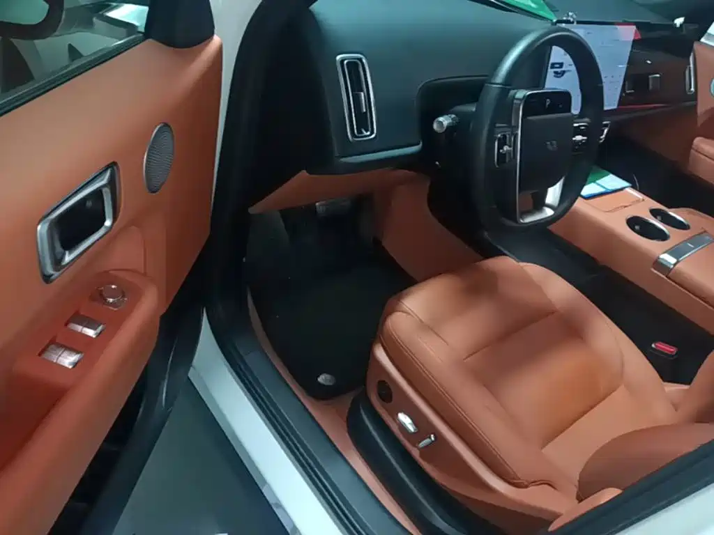 Li Auto Li L6 — миниатюра 16