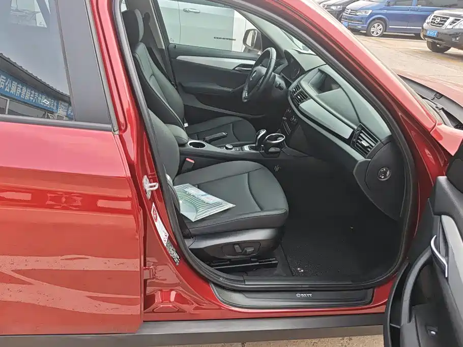 BMW X1 — миниатюра 8