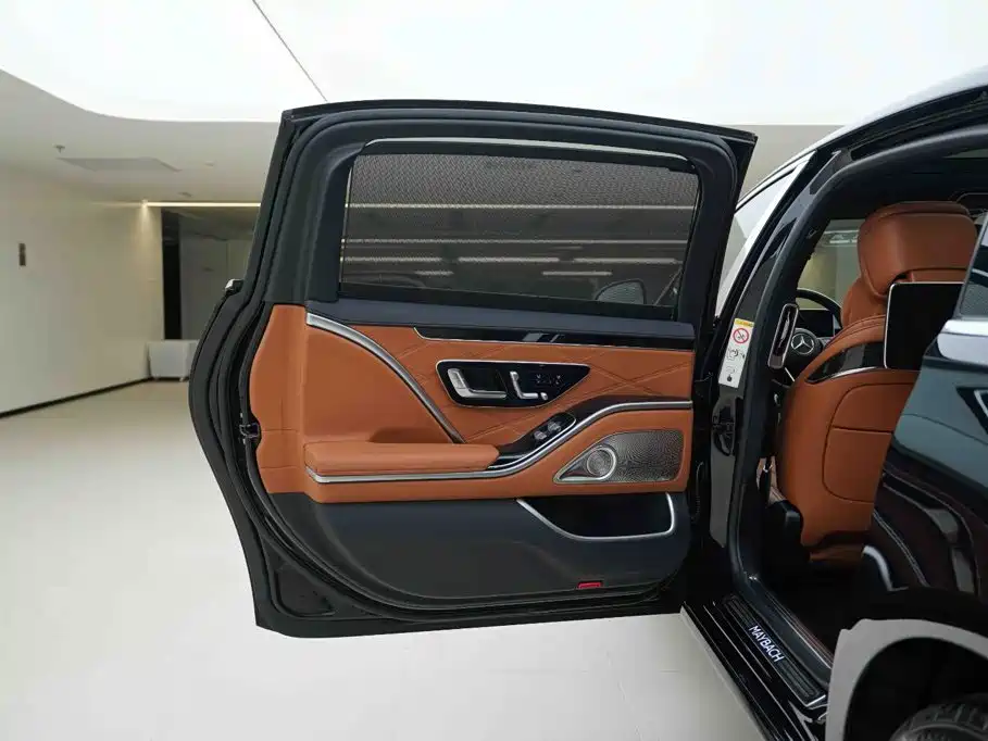 Mercedes-Benz S-Class — миниатюра 15