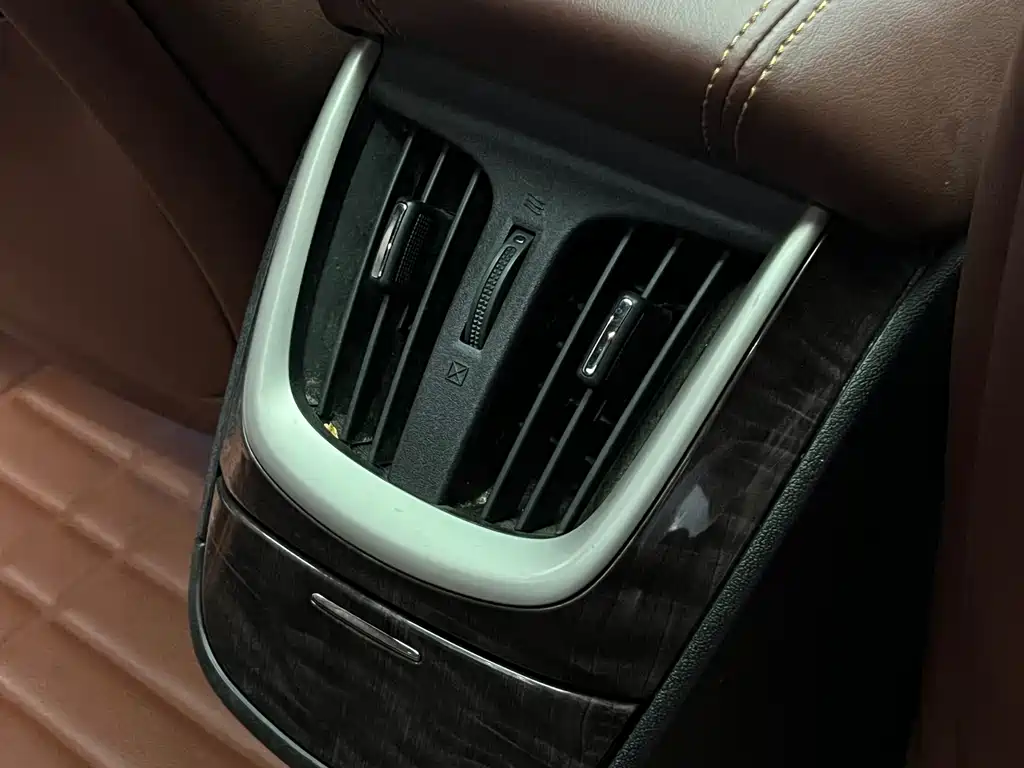 Buick LaCrosse — миниатюра 20