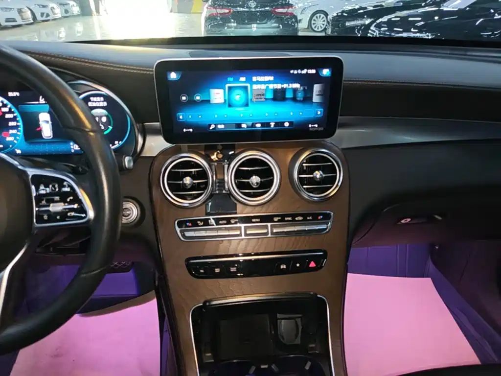 Mercedes-Benz GLC — миниатюра 13