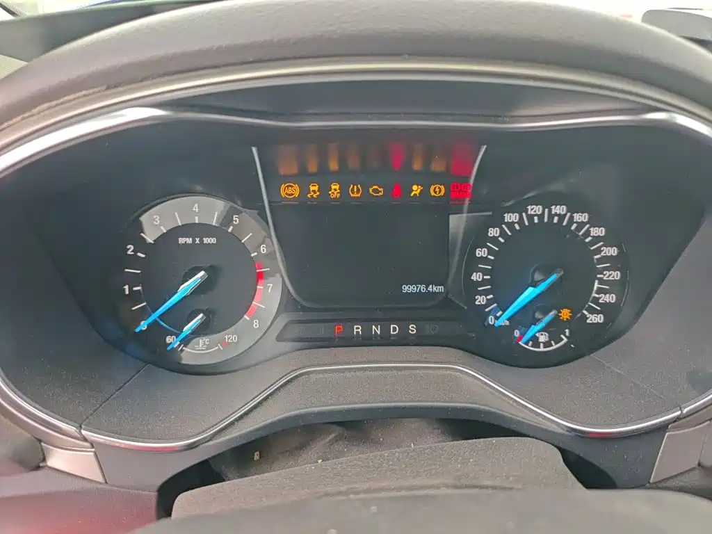 Ford Mondeo — миниатюра 12