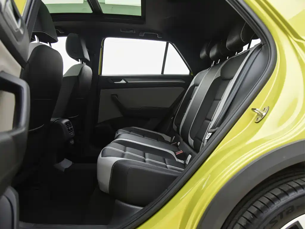 VOLKSWAGEN T ROC EXPLORING SONGS